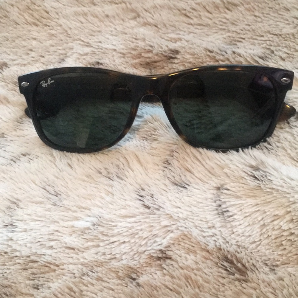 Tortoise Ray Ban Sunglasses-Authentic